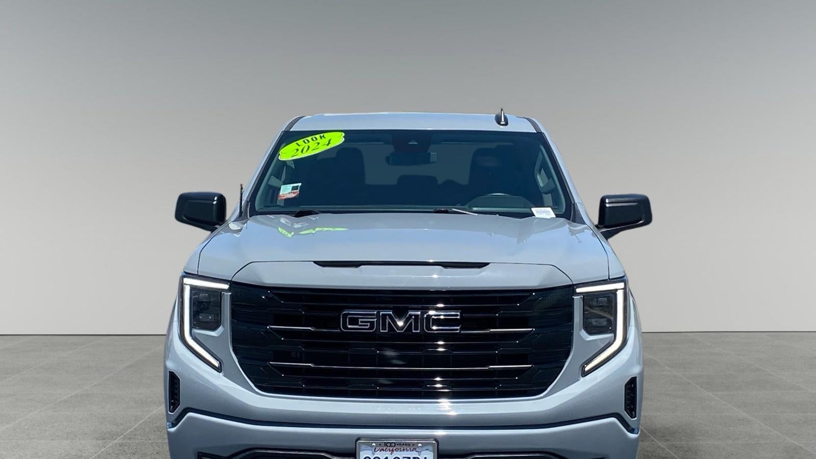 2024 GMC Sierra 1500 Elevation