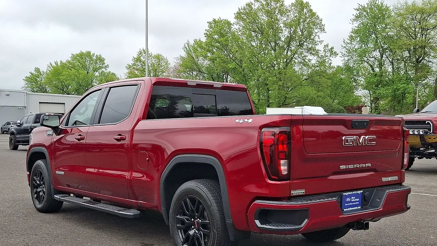 2024 GMC Sierra 1500 Elevation