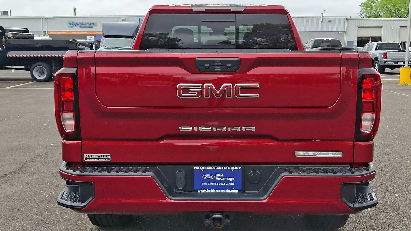 2024 GMC Sierra 1500 Elevation