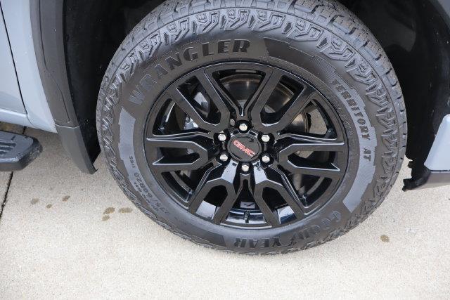 2024 GMC Sierra - $43,500