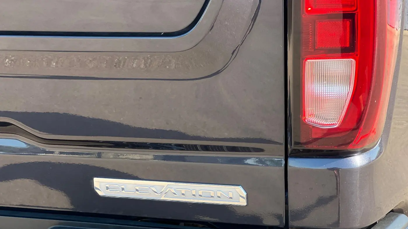 2022 GMC Sierra 1500 Elevation