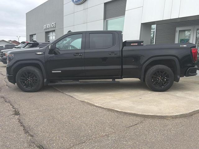 2022 GMC Sierra - $28,990