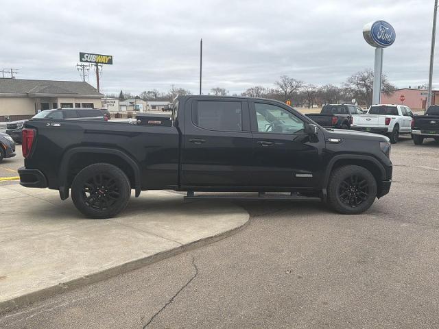2022 GMC Sierra - $28,990