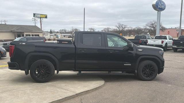2022 GMC Sierra 1500 Elevation