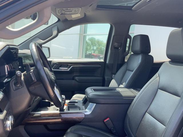 2022 GMC Sierra - $28,990
