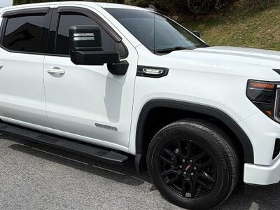 2022 GMC Sierra 1500 4X4 Elevation 4DR Crew Cab 5.8 FT. SB
