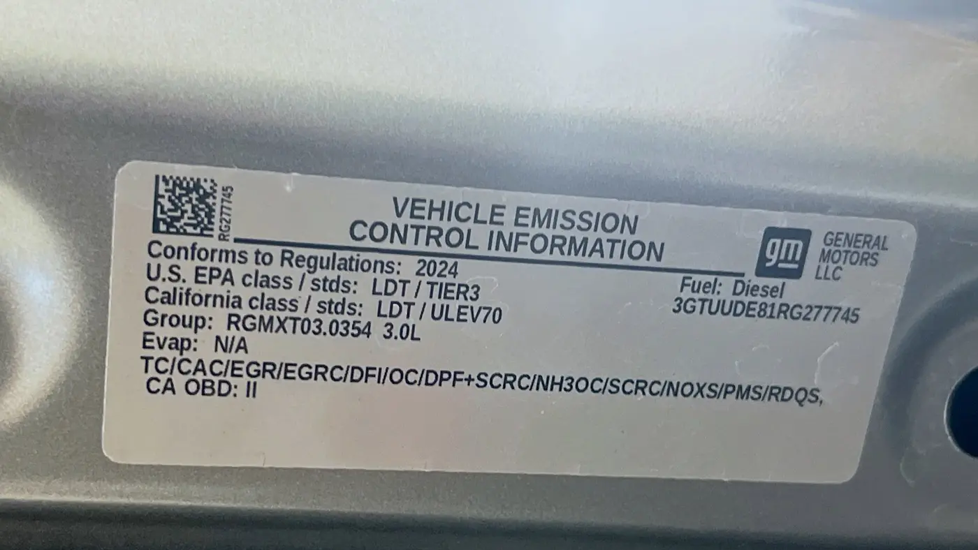 2024 GMC Sierra 1500 SLT