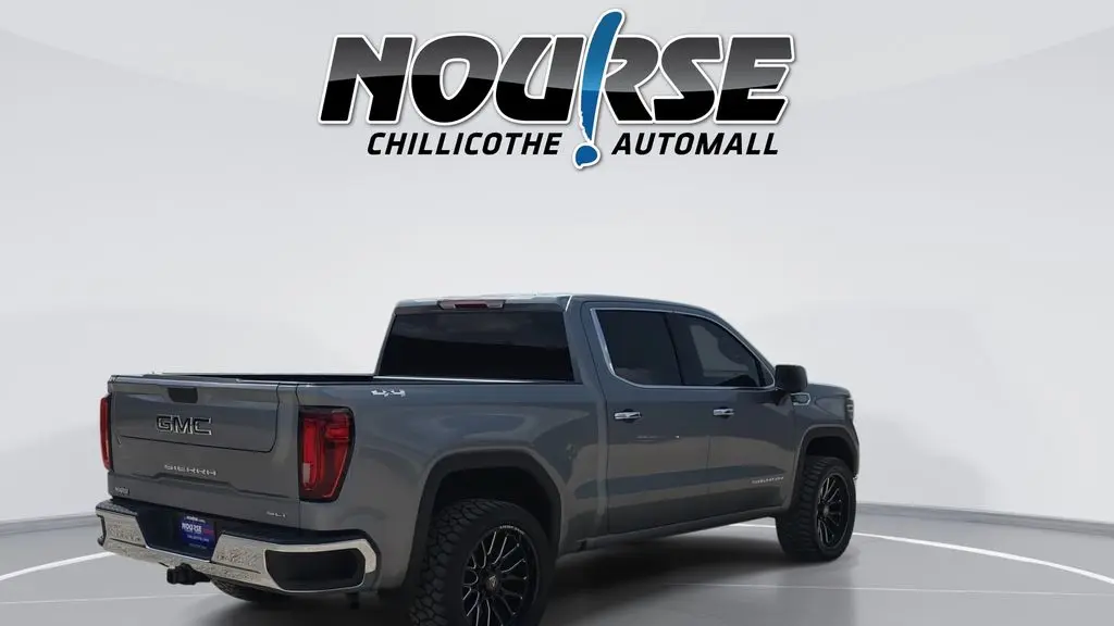 2024 GMC Sierra 1500 SLT