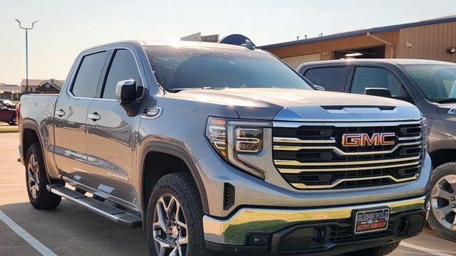 Preowned 2023 GMC Sierra 1500 SLT for Sale