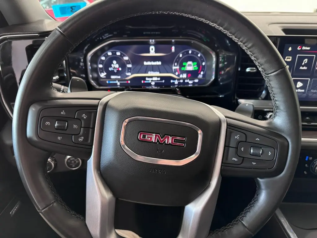 2023 GMC Sierra - $43,987