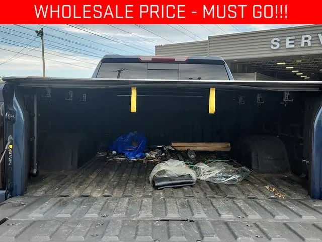 2023 GMC Sierra - $41,090