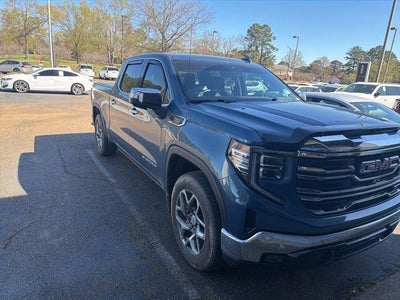 2024 GMC Sierra 1500 4X4 SLT 4DR Crew Cab 5.8 FT. SB