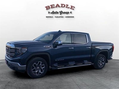 2022 GMC Sierra 1500 4X4 SLT 4DR Crew Cab 5.8 FT. SB