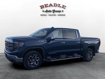2022 GMC Sierra 1500 4X4 SLT 4DR Crew Cab 5.8 FT. SB