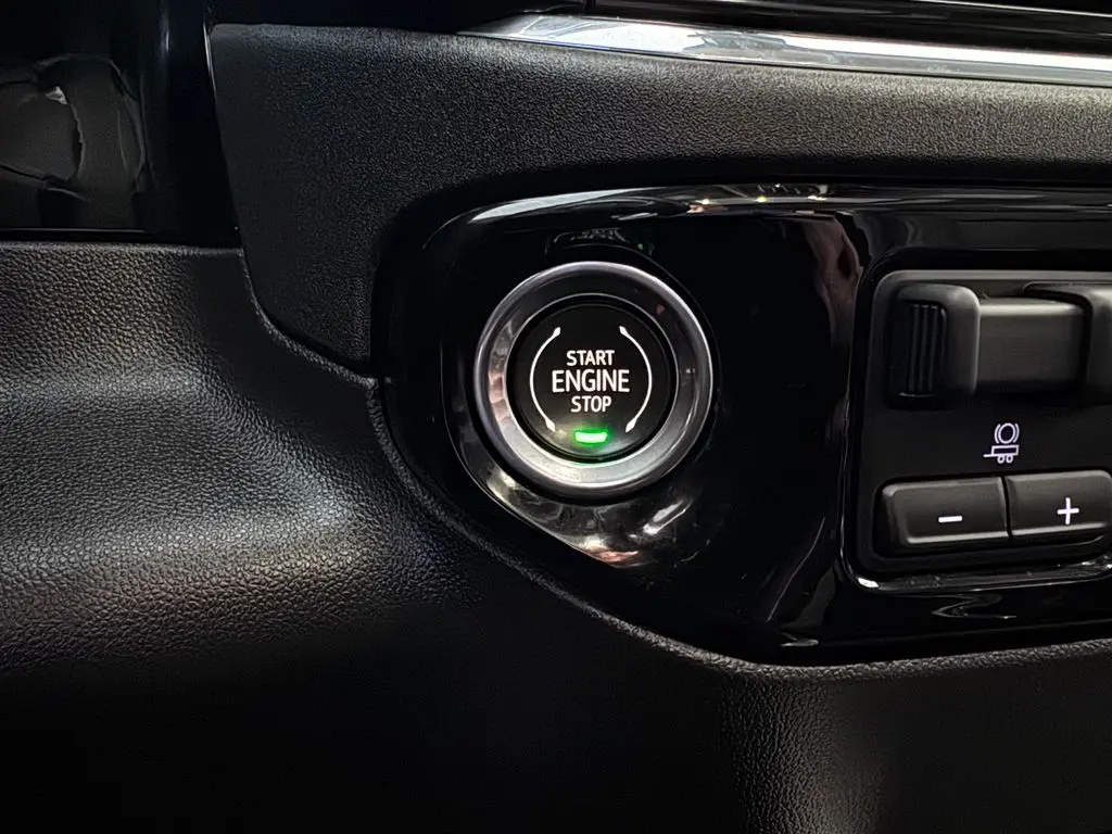 2023 GMC Sierra - $45,987