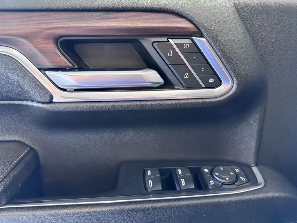 2023 GMC Sierra - $45,987