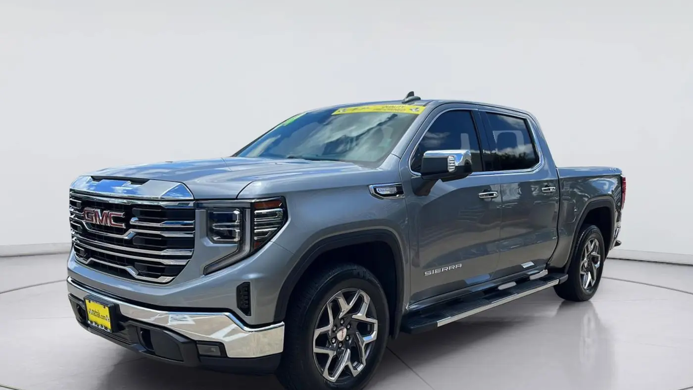 2024 GMC Sierra 1500 SLT