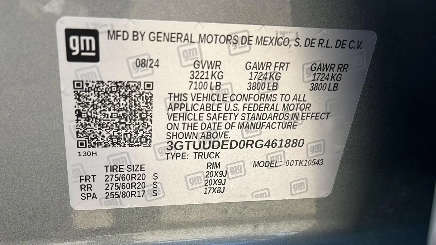 2024 GMC Sierra 1500 SLT