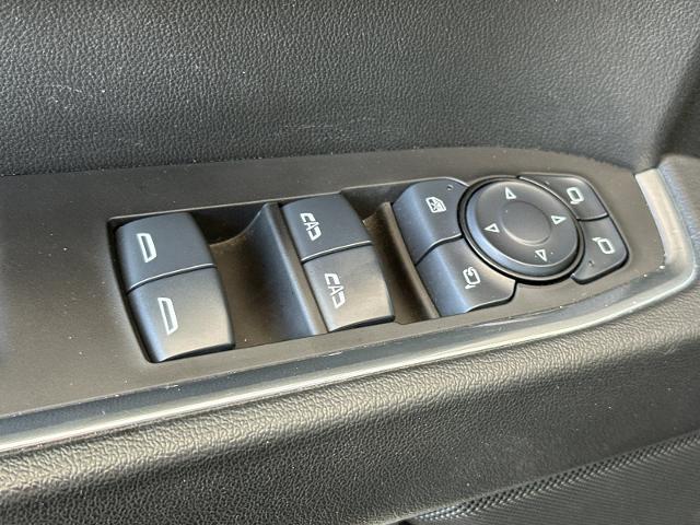 2025 GMC Sierra - $39,392