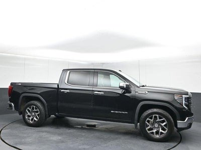 2022 GMC Sierra 1500 4X4 SLT 4DR Crew Cab 5.8 FT. SB