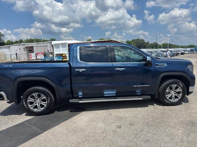 2023 GMC Sierra 1500 4X4 SLT 4DR Crew Cab 5.8 FT. SB