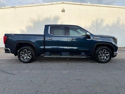 2023 GMC Sierra 1500 4X4 SLT 4DR Crew Cab 5.8 FT. SB