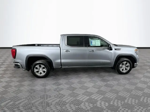 2025 GMC Sierra - $41,800