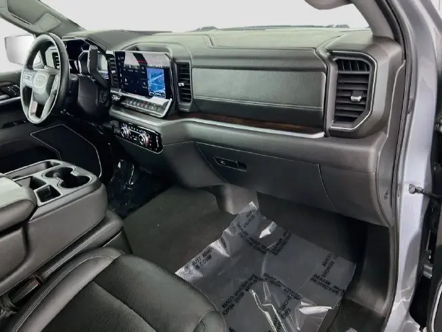 2025 GMC Sierra - $41,800