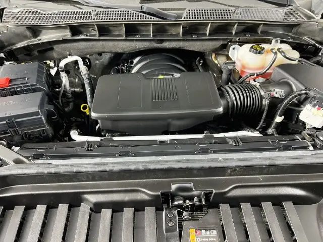 2025 GMC Sierra - $41,800