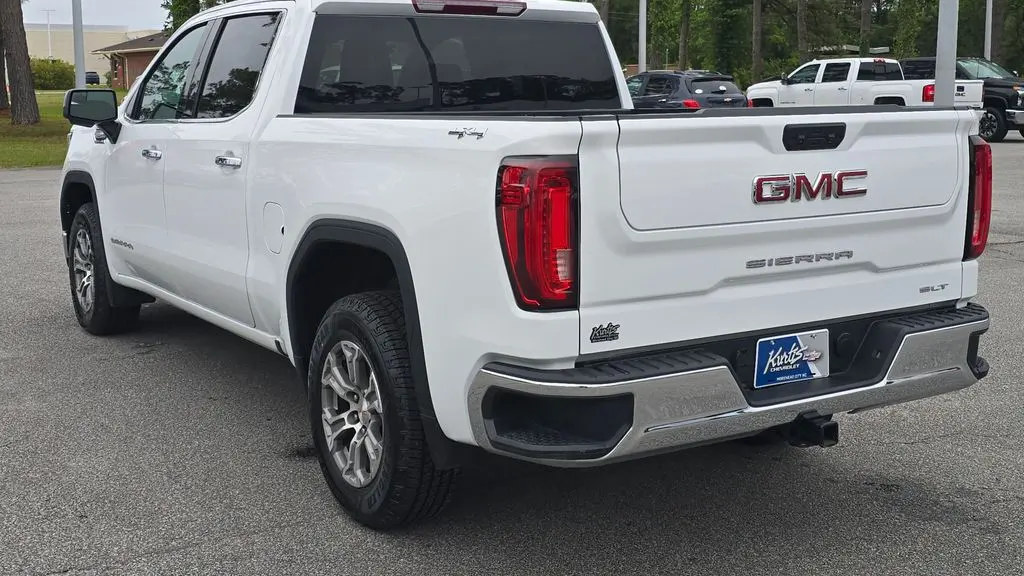 2025 GMC Sierra 1500 SLT