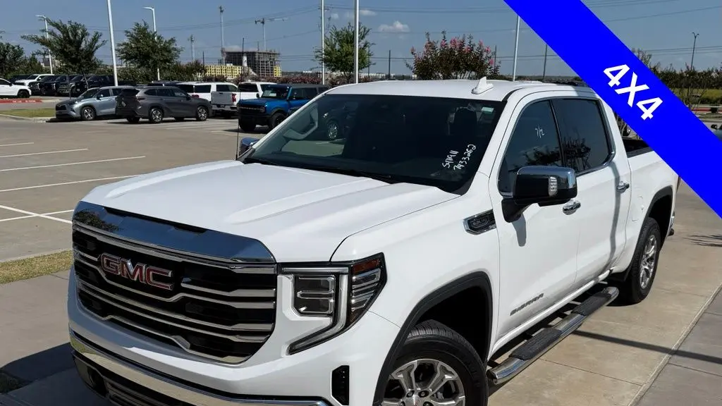 2024 GMC Sierra 1500 SLT