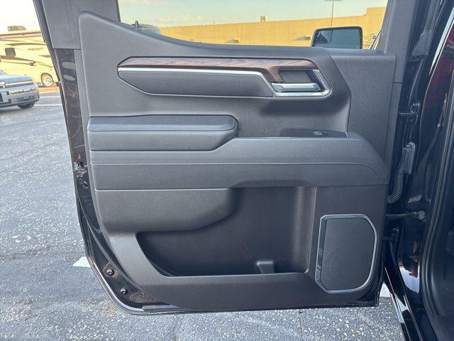 2025 GMC Sierra - $45,402