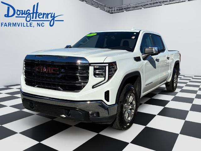 2025 GMC Sierra - $40,995