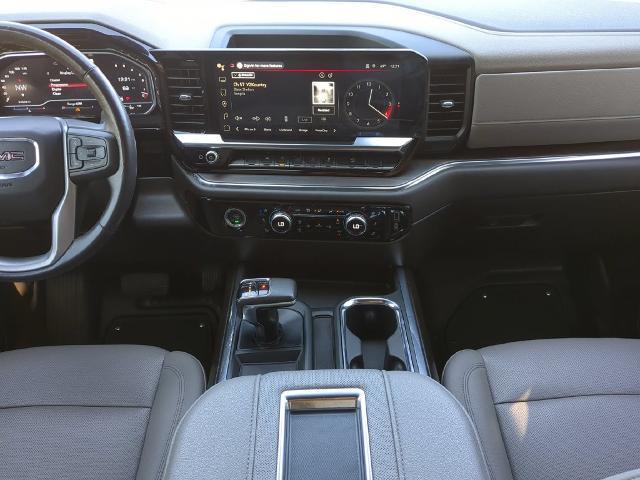 2022 GMC Sierra - $37,334