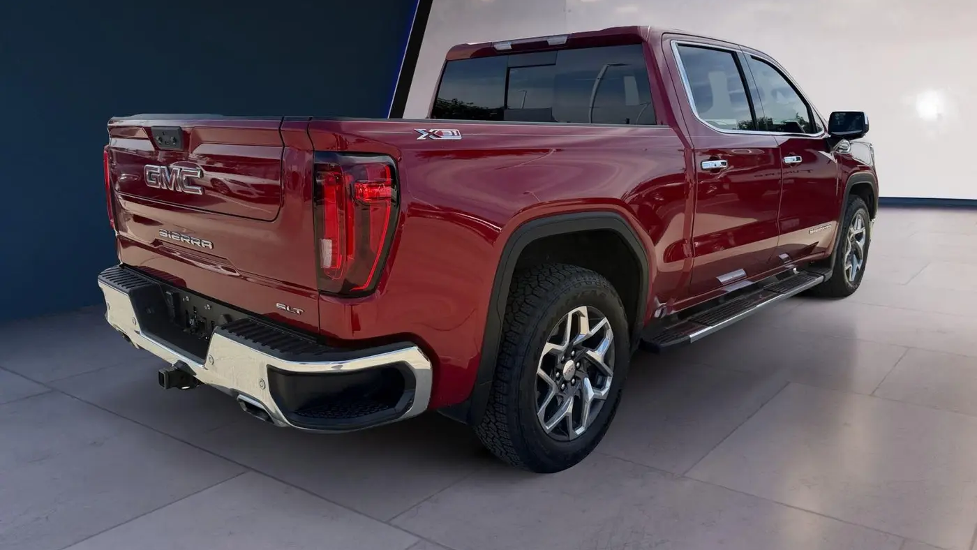 2023 GMC Sierra 1500 SLT