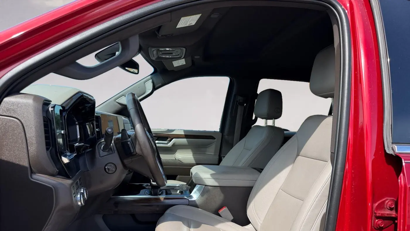 2023 GMC Sierra 1500 SLT