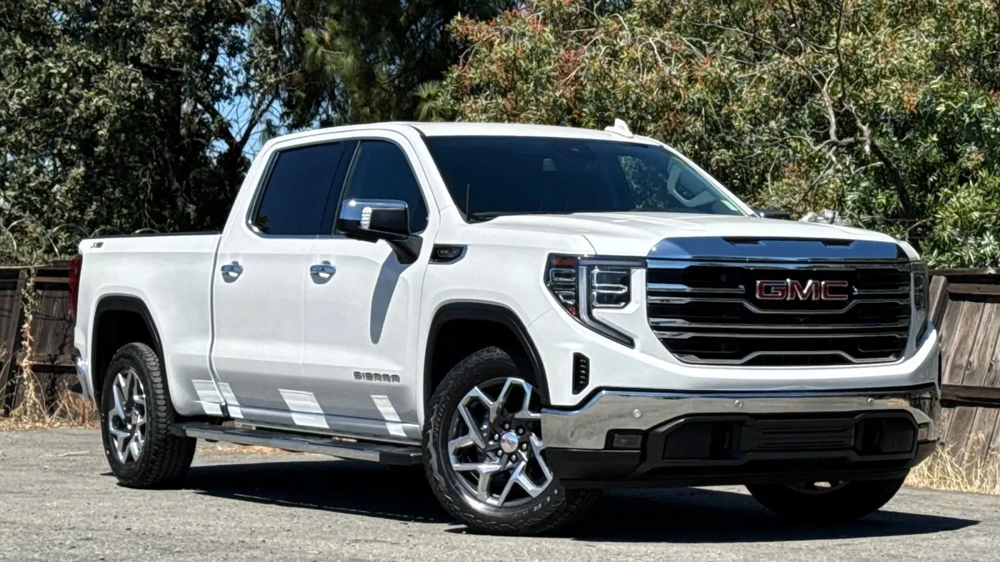 2023 GMC Sierra 1500 SLT