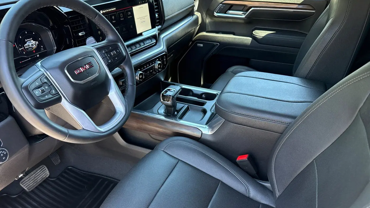 2023 GMC Sierra 1500 SLT
