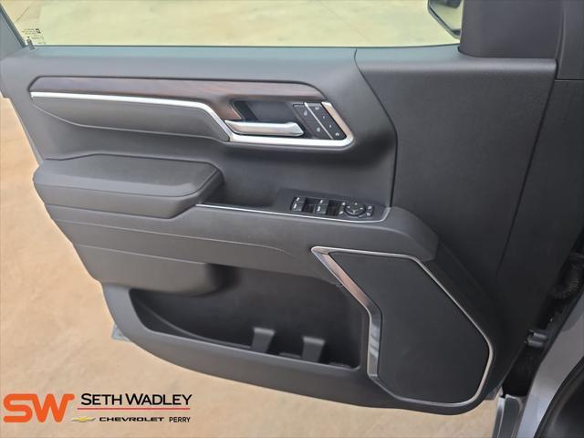 2025 GMC Sierra - $41,000