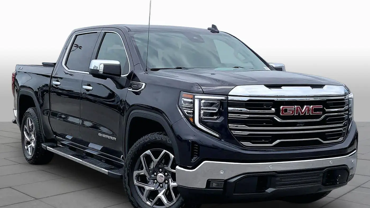2025 GMC Sierra 1500 SLT
