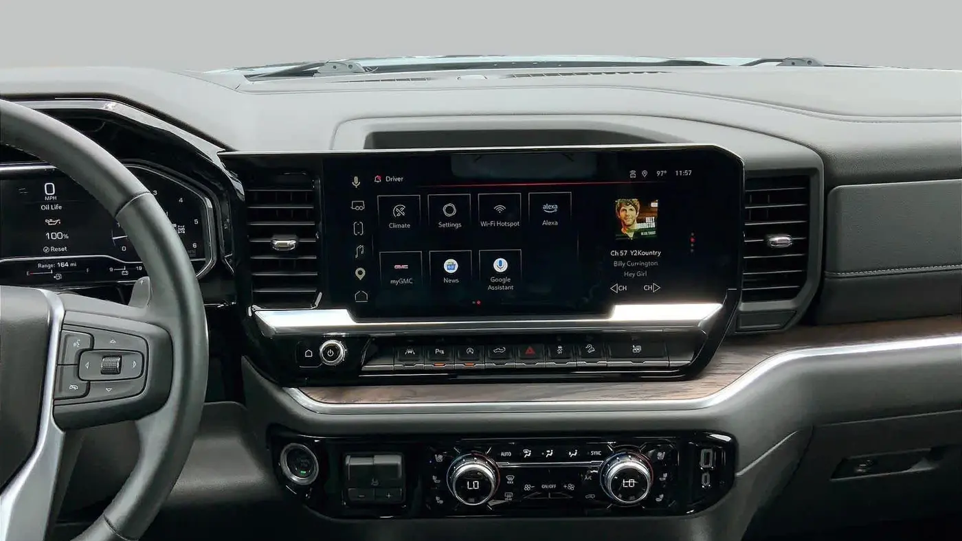 2025 GMC Sierra 1500 SLT