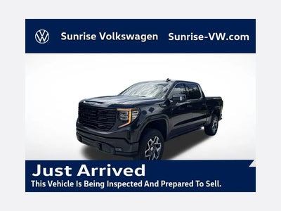 2026 GMC Sierra 1500 4X4 SLT 4DR Crew Cab 6.6 FT. SB