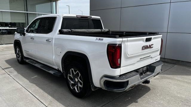 2022 GMC Sierra 1500 SLT