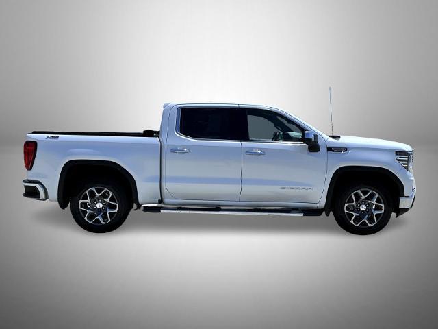 2022 GMC Sierra - $34,945
