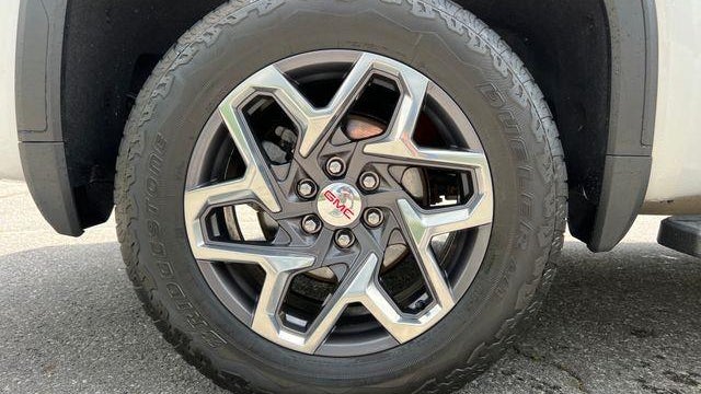 2022 GMC Sierra 1500 SLT