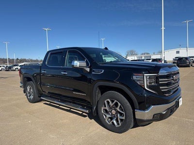 2023 GMC Sierra 1500 4X4 SLT 4DR Crew Cab 5.8 FT. SB