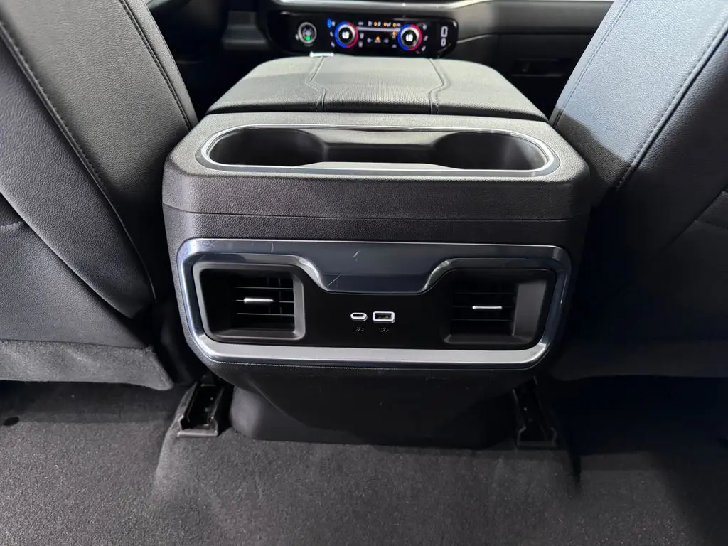 2023 GMC Sierra - $43,987