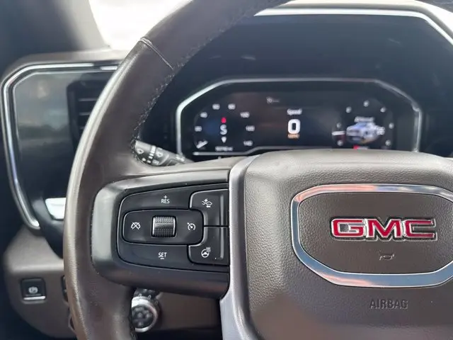 2025 GMC Sierra - $38,200