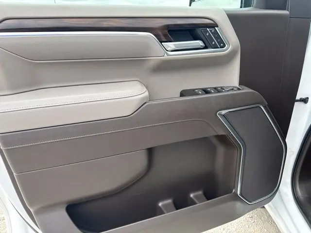 2025 GMC Sierra - $38,200