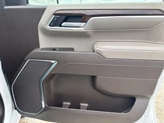 2025 GMC Sierra - $38,200